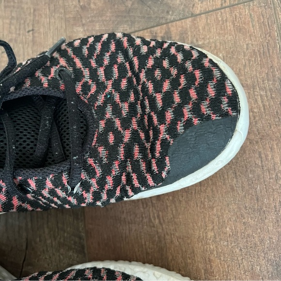 Nike KD Trey 5 VIII Bred Black White Red Men's size 10 CK2090-002 - Picture 5 of 16